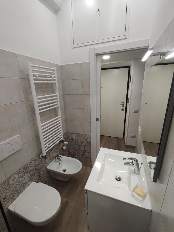 Lotto 30 Metro Garbatella Apartment โรม ภายนอก รูปภาพ
